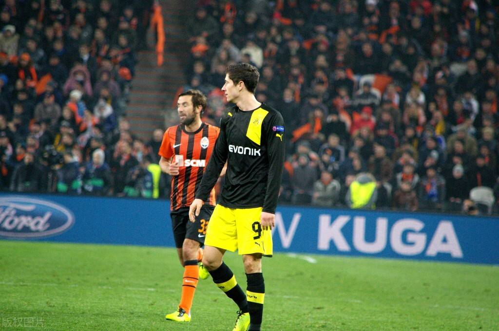 JJB-包含门兴格拉德巴赫发布备战花絮,加时末段战术微调,欧冠任务艰巨,控场能力成焦点的词条