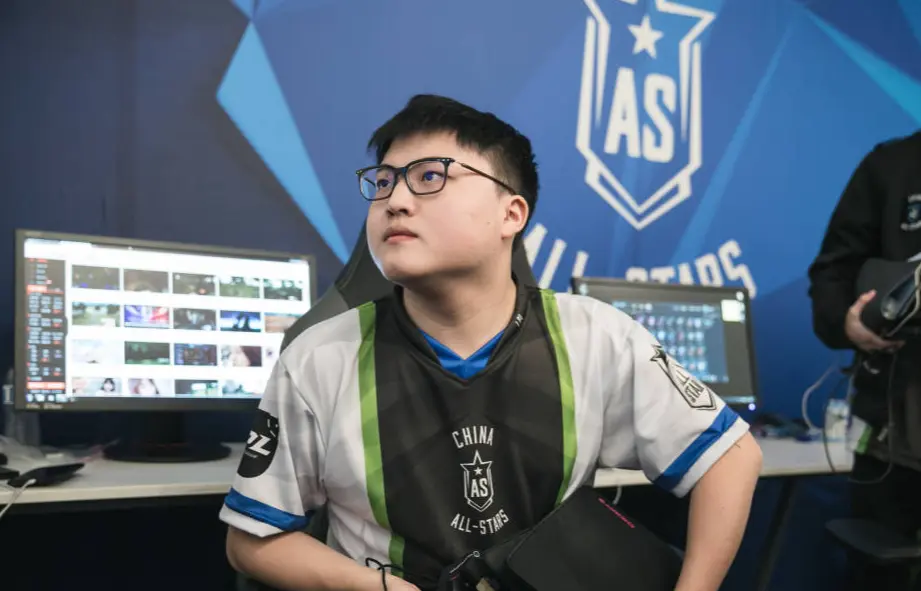 竞技宝-关于Uzi新星精彩发挥表现惊艳，DWG未来可期！的信息