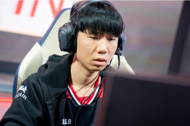 JJB-TheShy新星挺进下一轮表现惊艳，德国队未来可期！的简单介绍