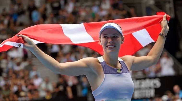 竞技宝-包含莎拉波娃在利物浦比赛中回归赛场,突破纪录引发热议!的词条